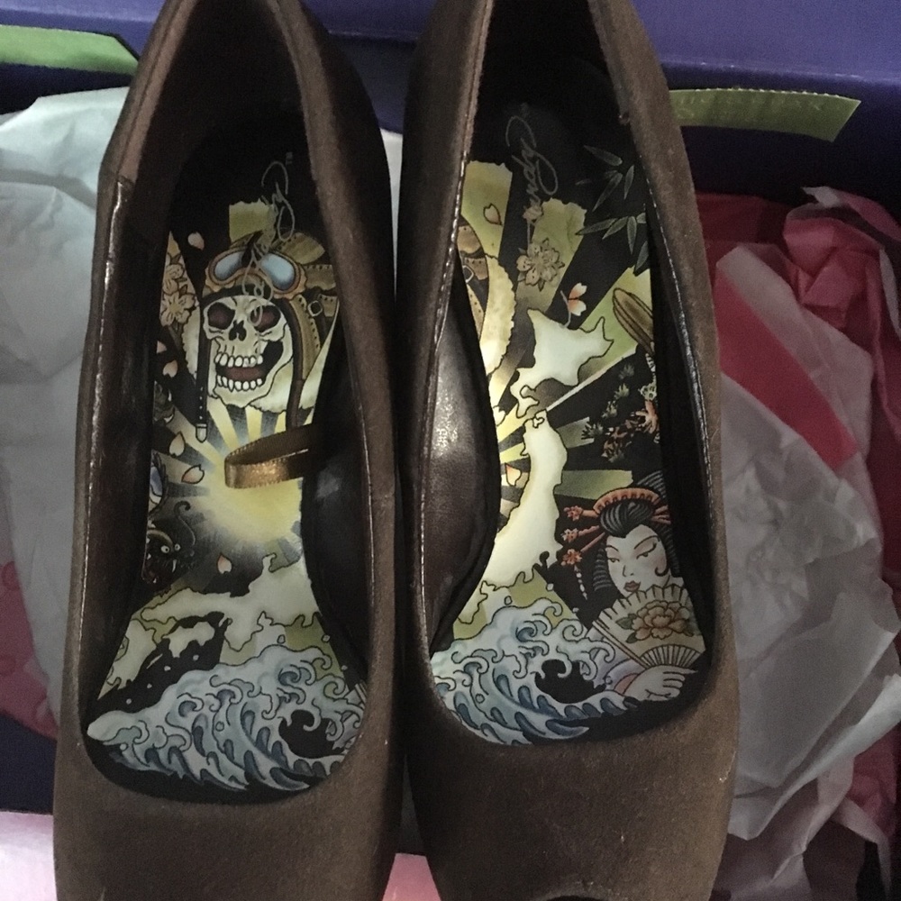 Ed Hardy brown pep toe mules